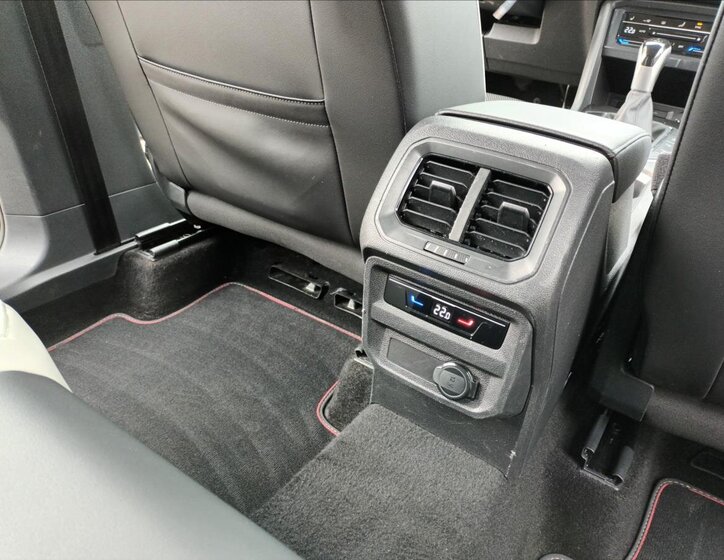 Volkswagen Tiguan SUV / Terénní 2,0 l 147 kw