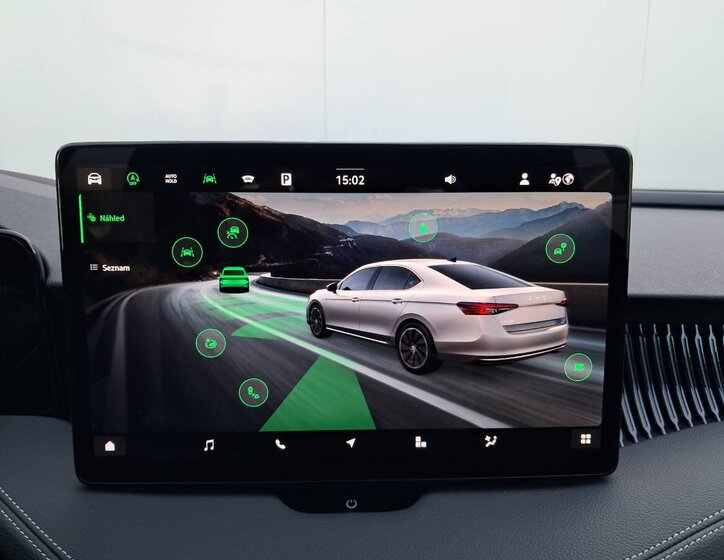 Škoda Superb Liftback 2,0 l 142 kw