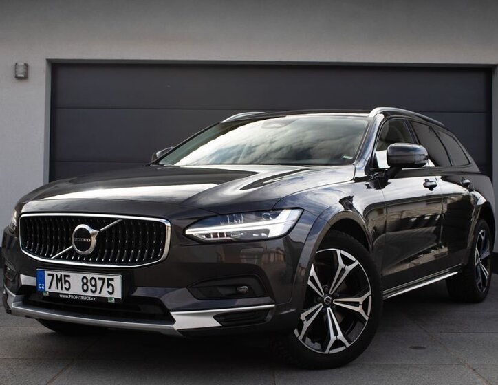 Volvo V90 Kombi 2,0 l 173 kw