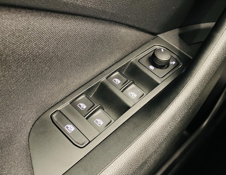 Škoda Scala Hatchback 999,0 81 kw