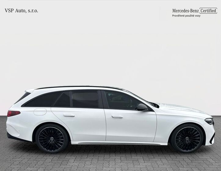 Mercedes-Benz Třídy E 6