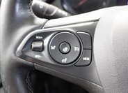 Opel Crossland X SUV / Terénní 1,2 l 61 kw