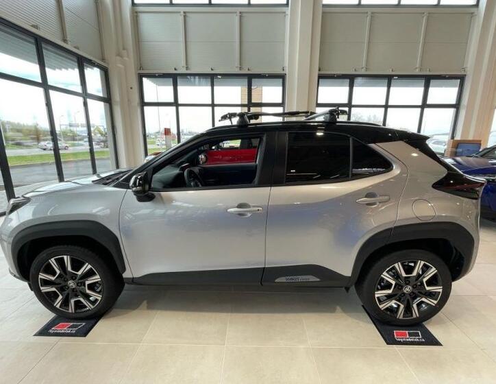 Toyota Yaris Cross 5