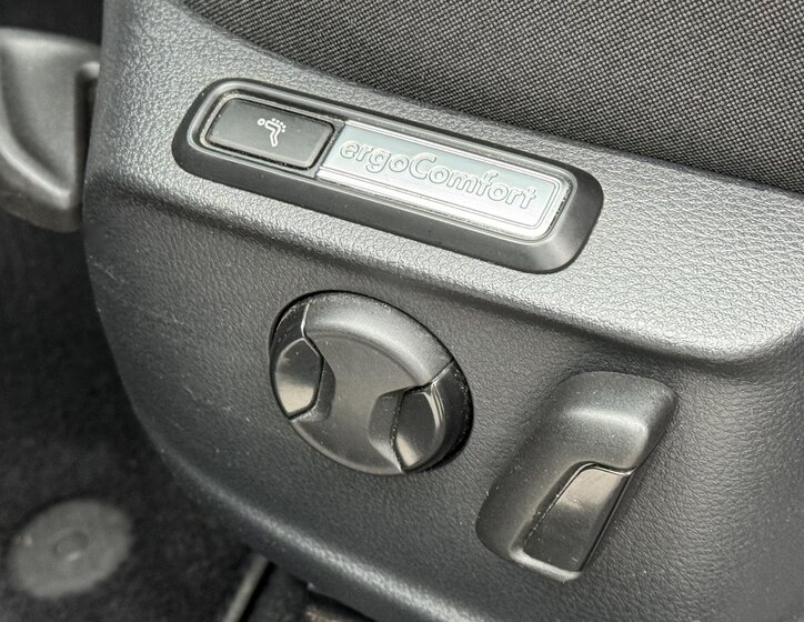 Volkswagen Passat Kombi 2,0 l 140 kw