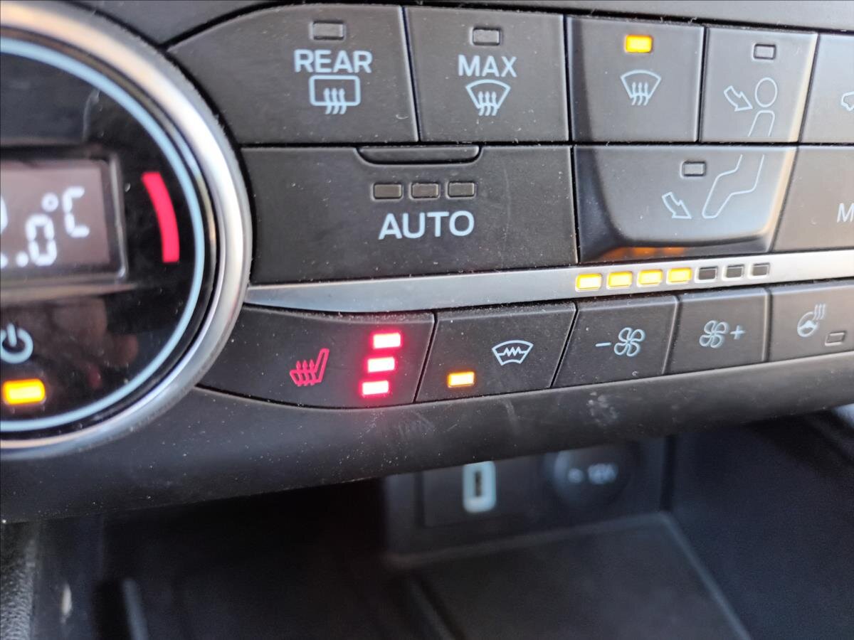 Ford Focus Kombi 1,5 l 88 kw