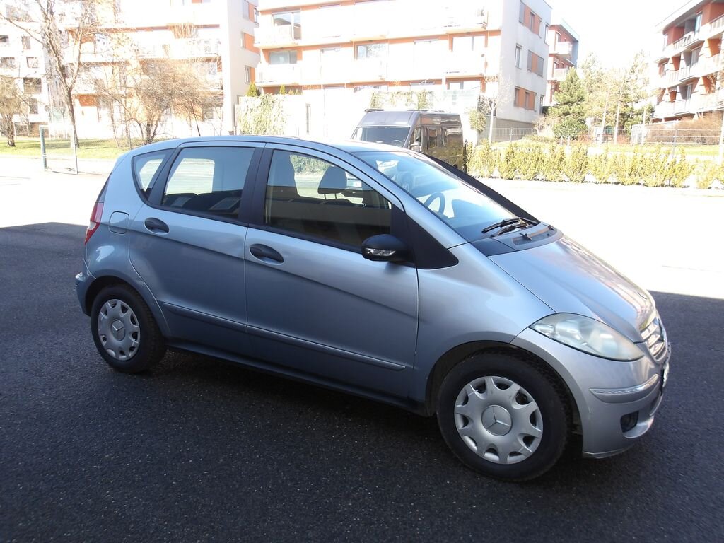 Mercedes-Benz Třídy A Hatchback 1,5 l 70 kw
