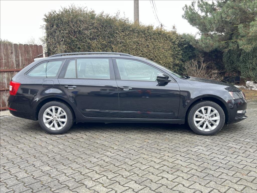 Škoda Octavia Kombi 2,0 l 110 kw
