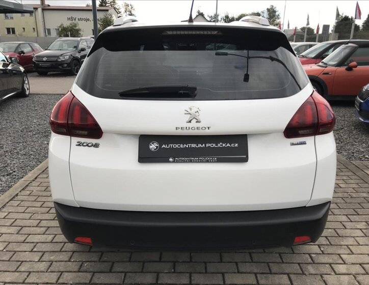 Peugeot 2008 Kombi 1,6 l 73 kw