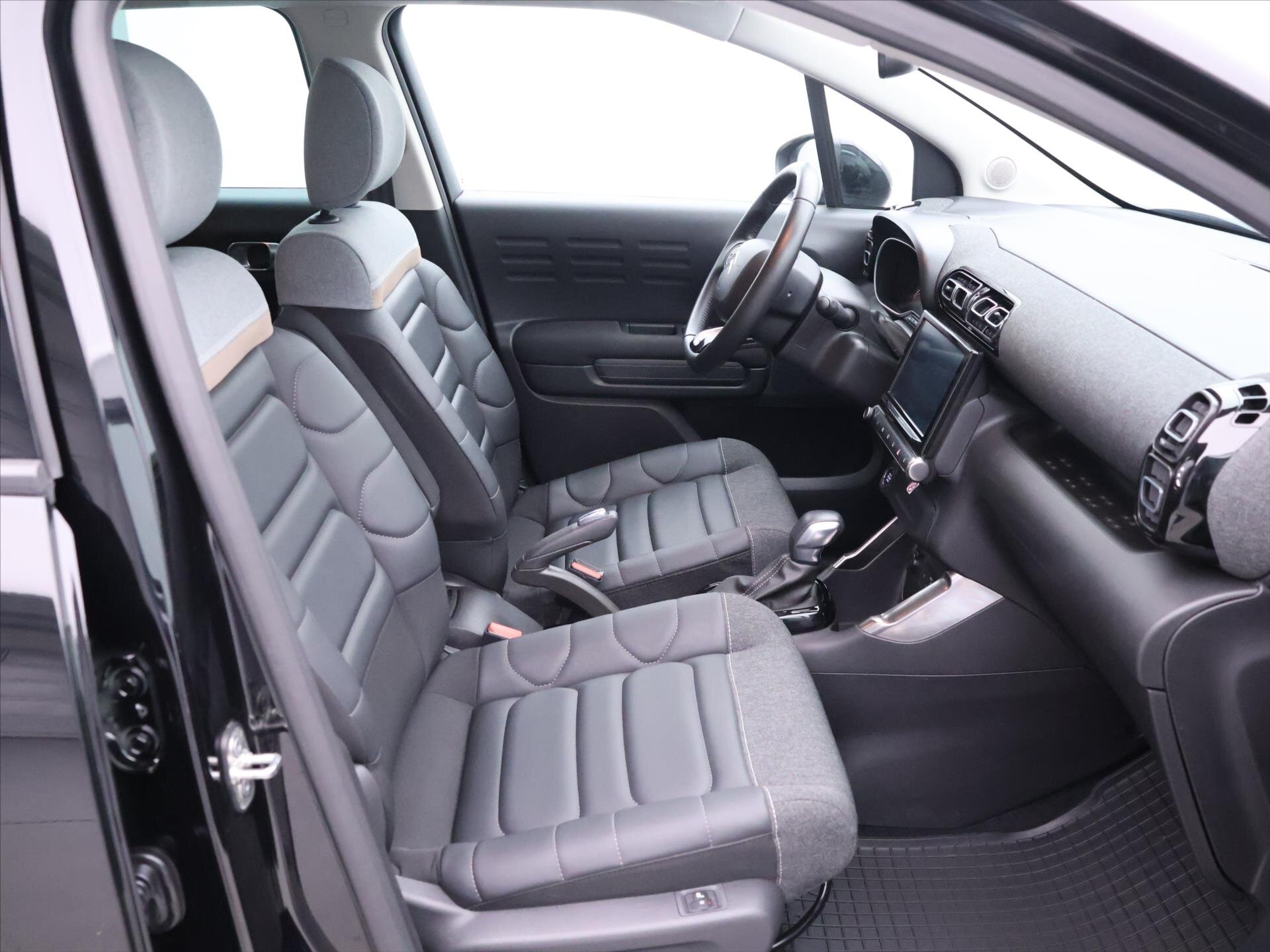 Citroën C3 Aircross Hatchback 1,2 l 96 kw