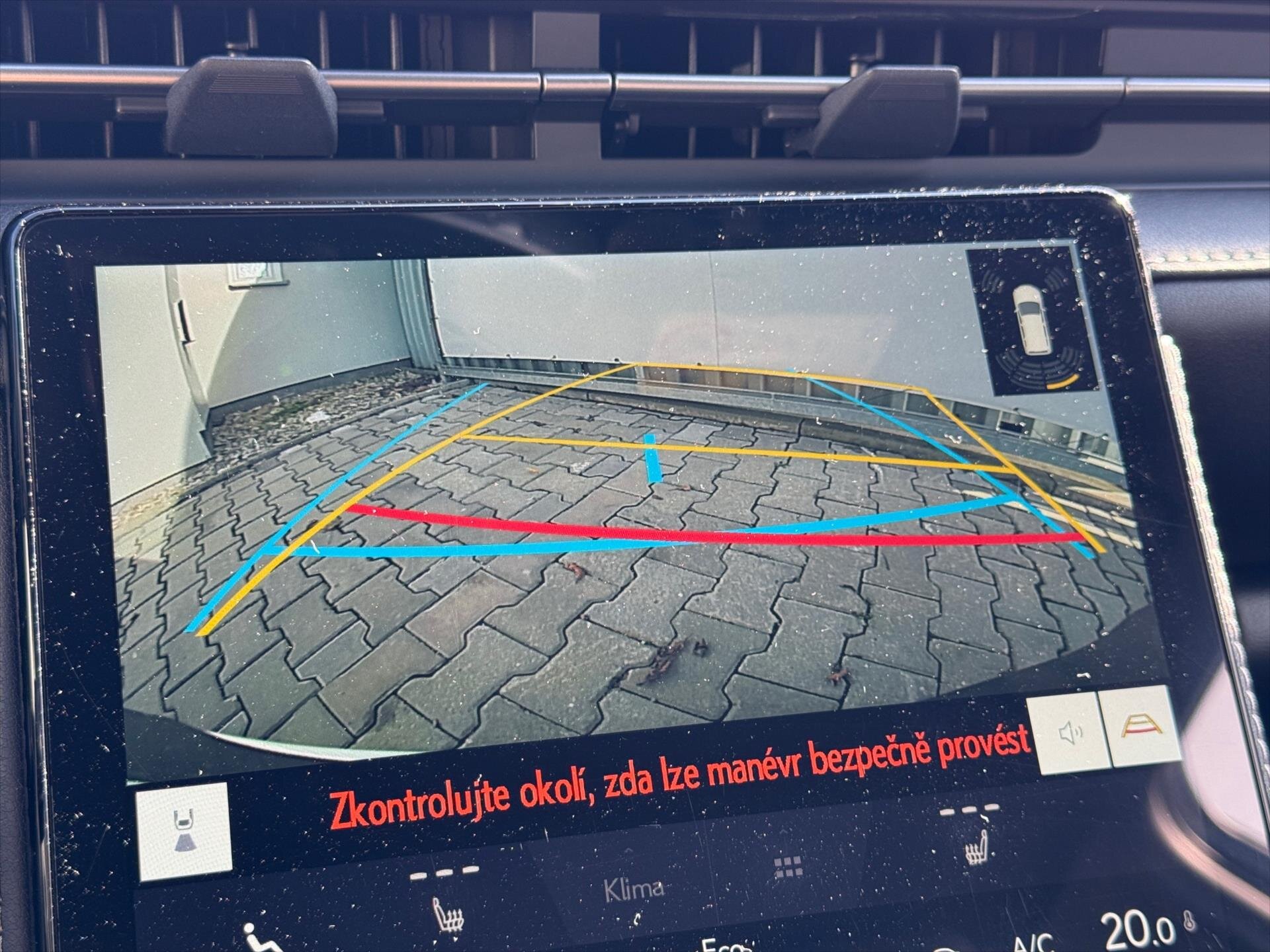 Lexus LBX SUV 1,5 l 67 kw