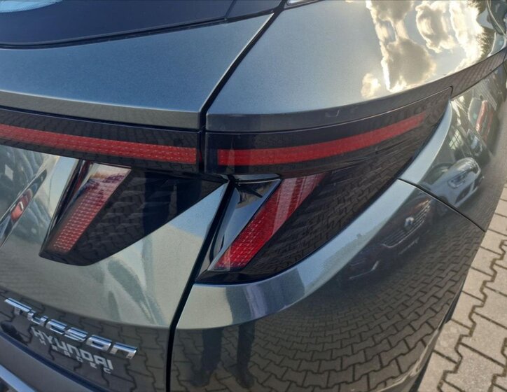 Hyundai Tucson SUV 1,6 l 110 kw