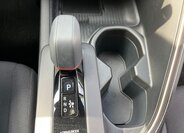 Toyota C-HR SUV / Terénní 2,0 l 112 kw