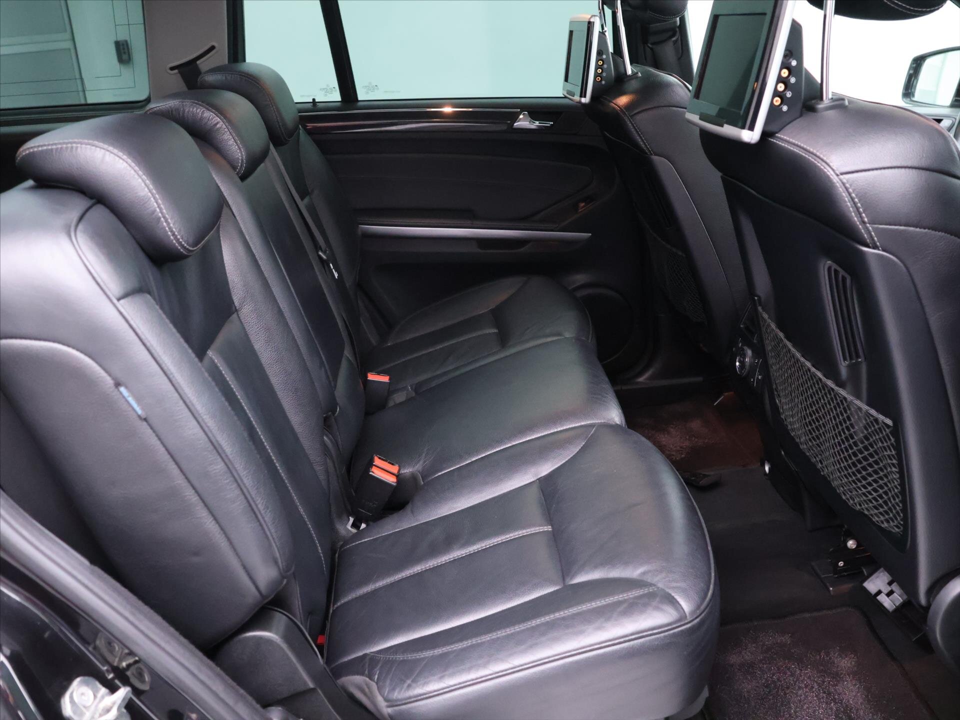 Mercedes-Benz GL SUV 3,0 l 155 kw