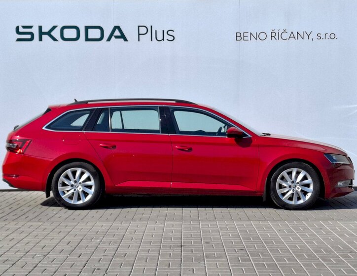 Škoda Superb Kombi 2,0 l 110 kw