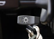 Land Rover Defender SUV 2,4 l 90 kw