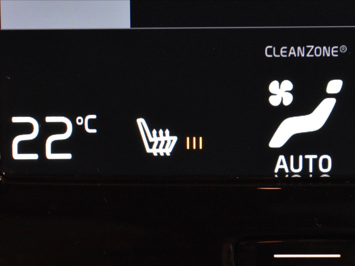 Volvo XC40 SUV 2,0 l 140 kw