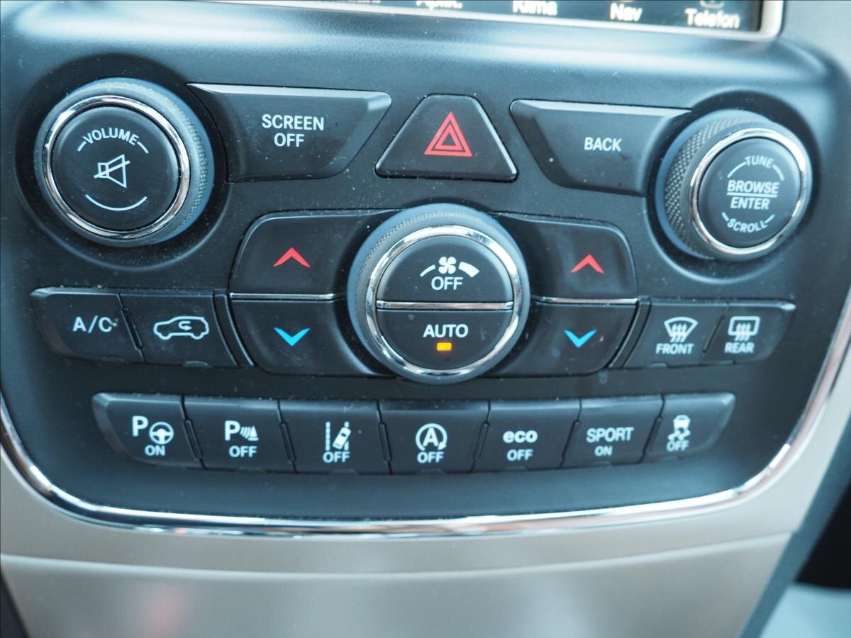 Jeep Grand Cherokee SUV / Terénní 3,0 l 184 kw