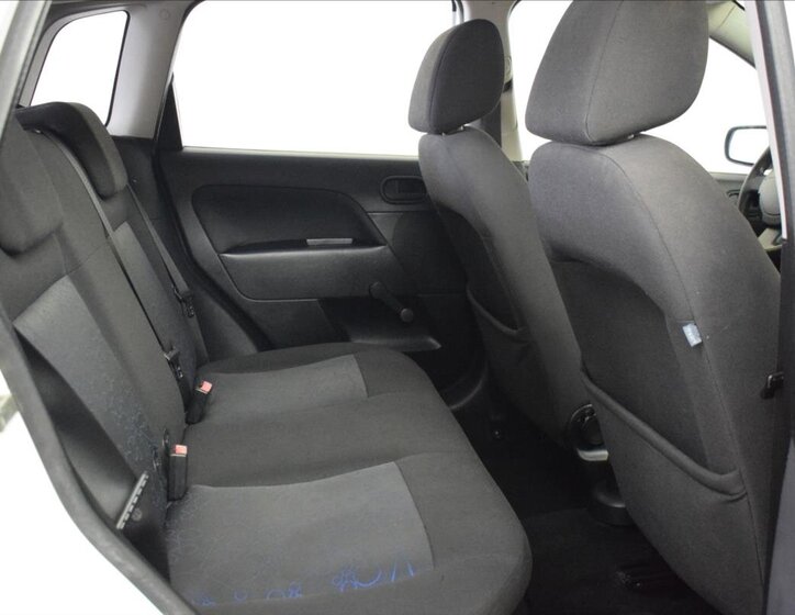 Ford Fiesta Hatchback 1,3 l 44 kw