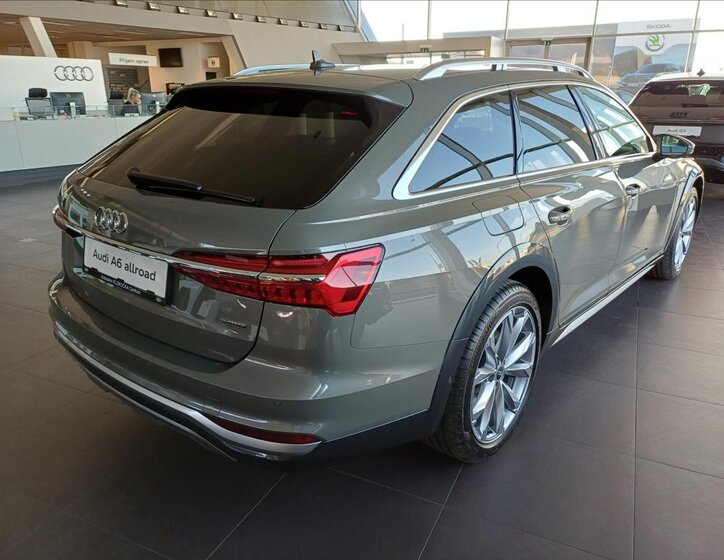 Audi A6 Allroad Kombi 3,0 l 210 kw