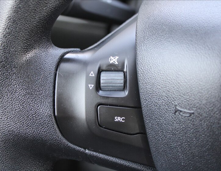 Peugeot 208 Hatchback 1,2 l 60 kw