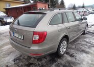 Škoda Superb Kombi 1,6 l 77 kw