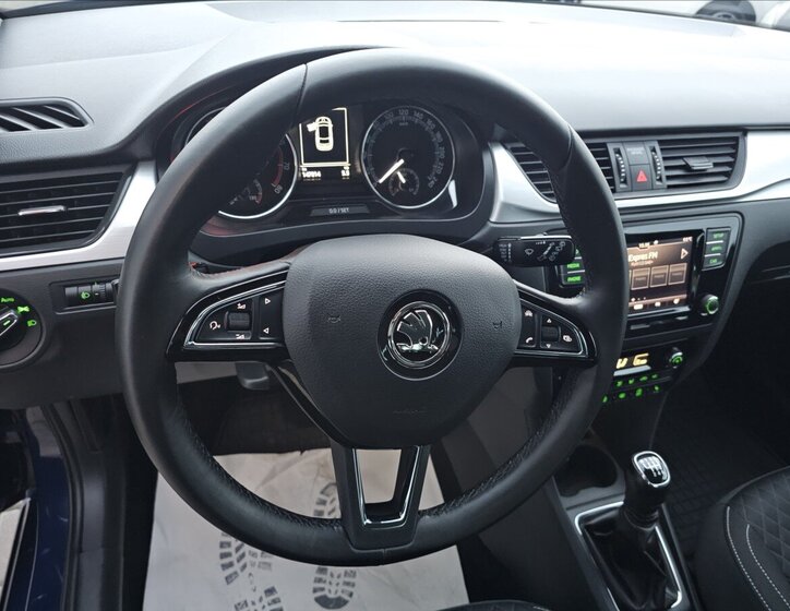 Škoda Rapid Hatchback 999,0 81 kw