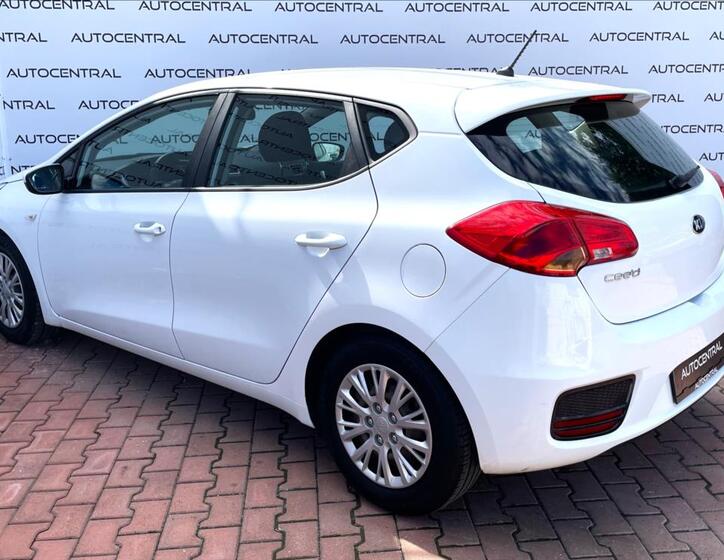 KIA Ceed 6
