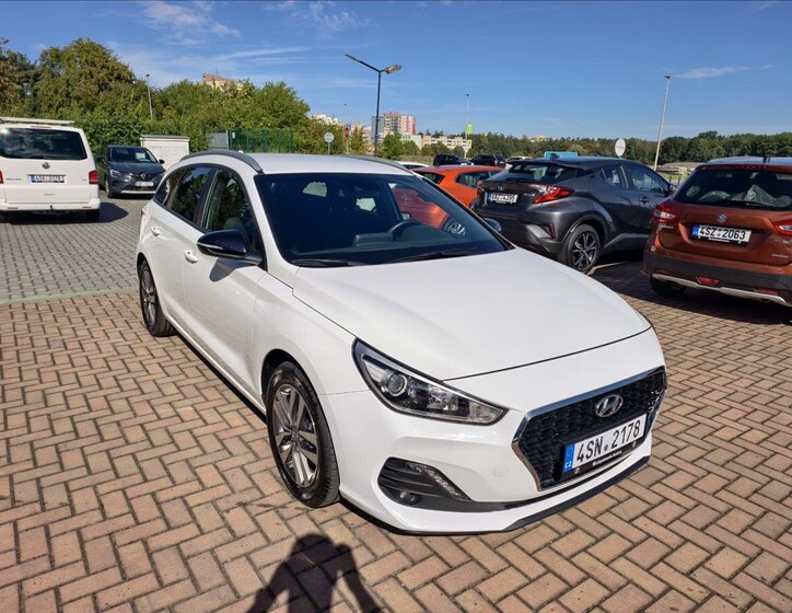 Hyundai i30 Kombi 1,4 l 103 kw