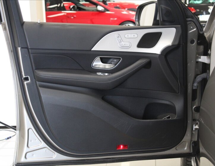 Mercedes-Benz GLE SUV / Terénní 2,0 l 200 kw