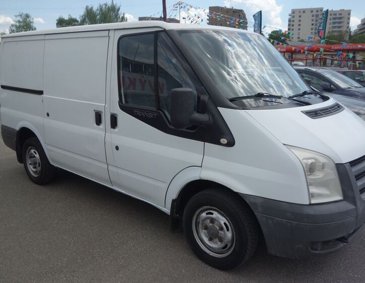 Ford Transit 4