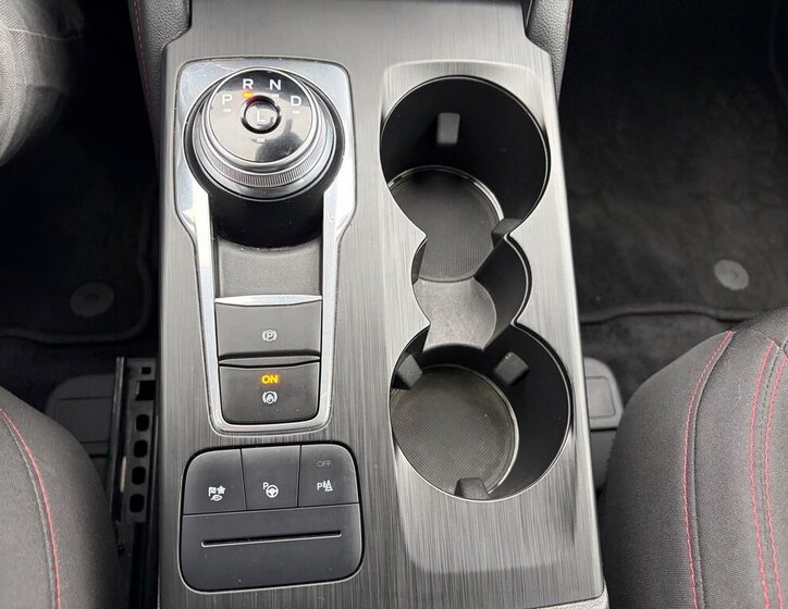 Ford Kuga SUV 2,5 l 140 kw