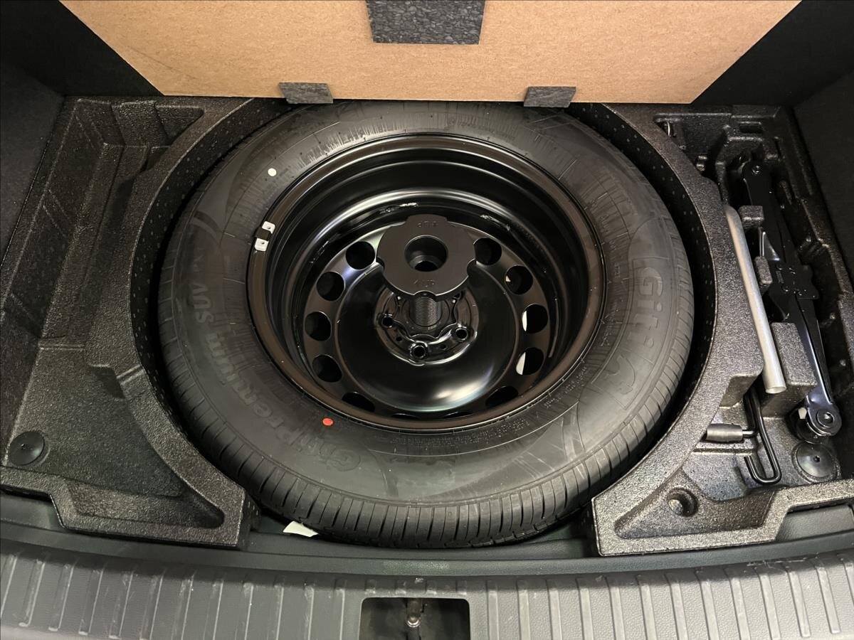 Škoda Karoq SUV / Terénní 2,0 l 85 kw