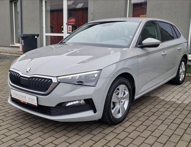 Škoda Scala 5