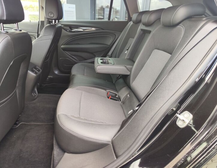 Opel Insignia Kombi 2,0 l 125 kw