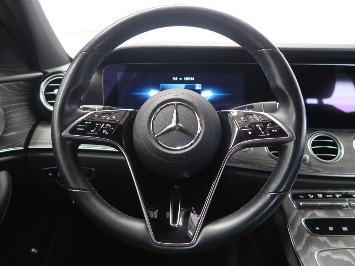 Mercedes-Benz Třídy E Kombi 2,0 l 143 kw