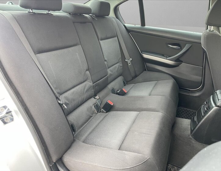 BMW Řada 3 Ostatní 2,0 l 90 kw