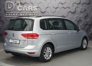 Volkswagen Touran 4