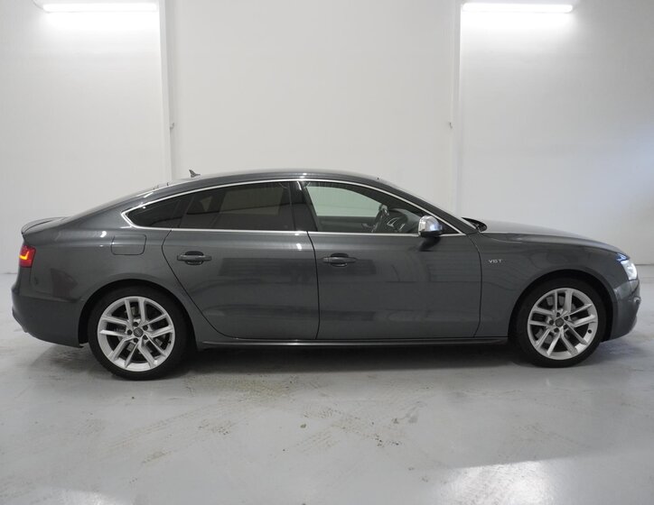 Audi S5 Hatchback 3,0 l 249 kw