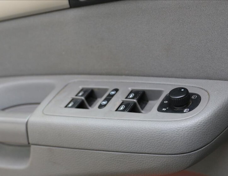 Seat Alhambra Kombi 2,0 l 103 kw