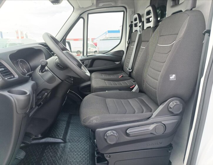 Iveco Daily 9