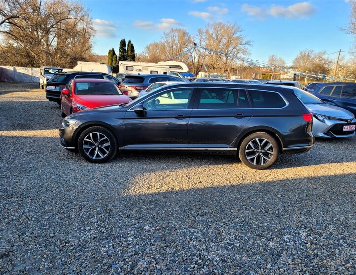 Volkswagen Passat Kombi 2,0 l 90 kw