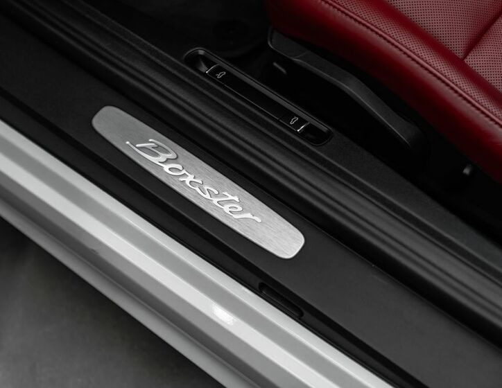 Porsche Boxster 23