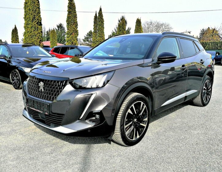 Peugeot 2008 SUV / Terénní 1,2 l 96 kw