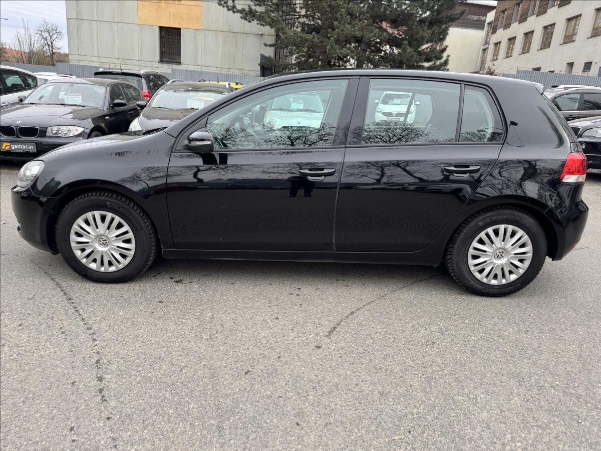 Volkswagen Golf Hatchback 1,6 l 77 kw