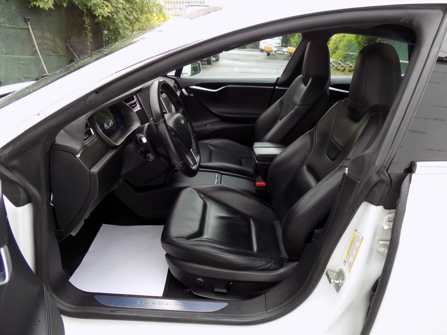 Tesla Model S Sedan / Limuzína 1,0 576 kw