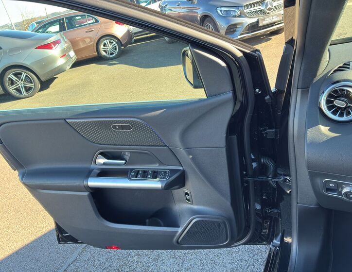 Mercedes-Benz Třídy B 22