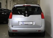 Peugeot 5008 4