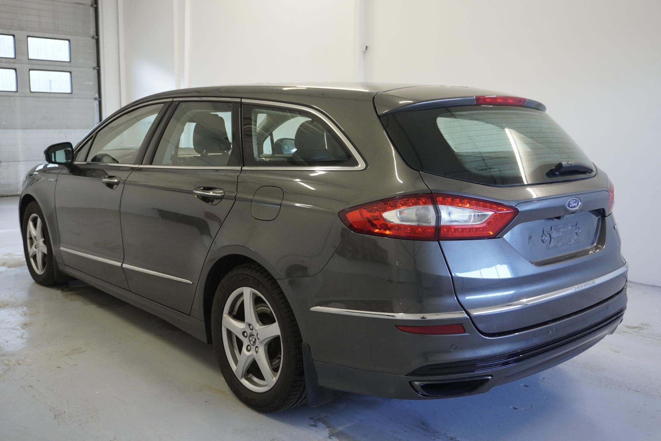 Ford Mondeo Kombi 2,0 l 179 kw
