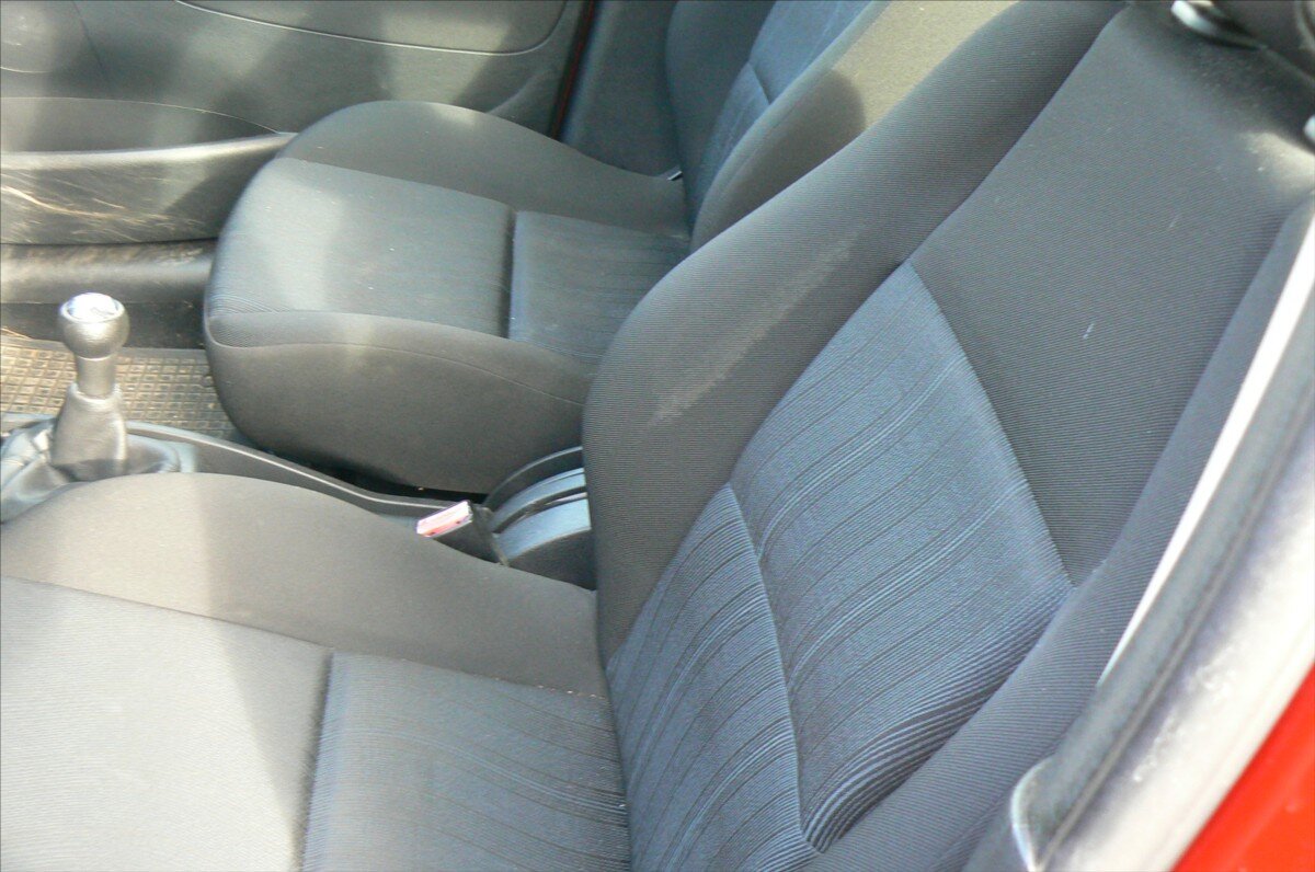 Peugeot 207 Hatchback 1,4 l 54 kw