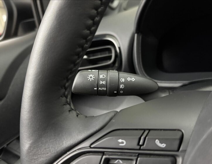 Toyota Yaris Cross 11